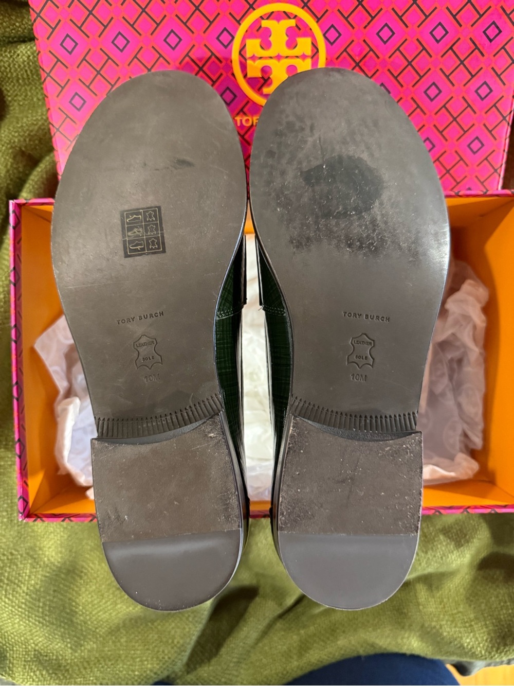 Tory Burch Textured Patent Leather Classic Loafers Dark Everglade Green size 10M - Picture 11 of 16